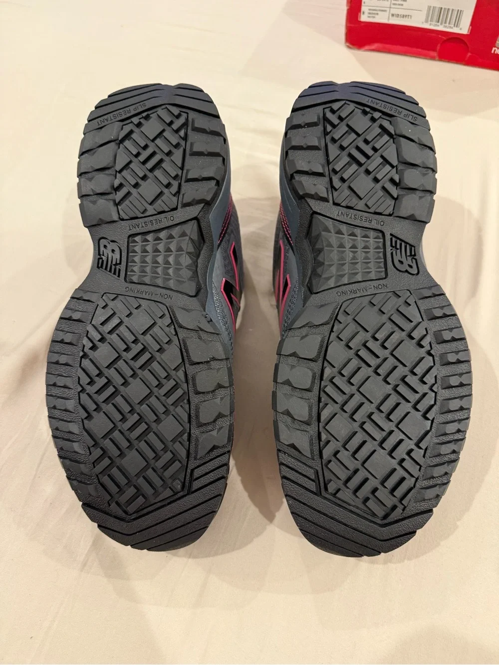 New Balance Composite Toe Women's Sneakers - Picture 9 of 10